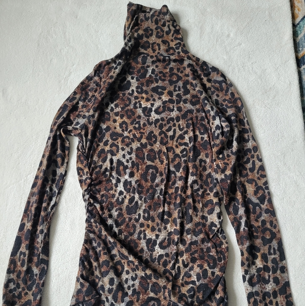 Michael Kors turtleneck -  sz small